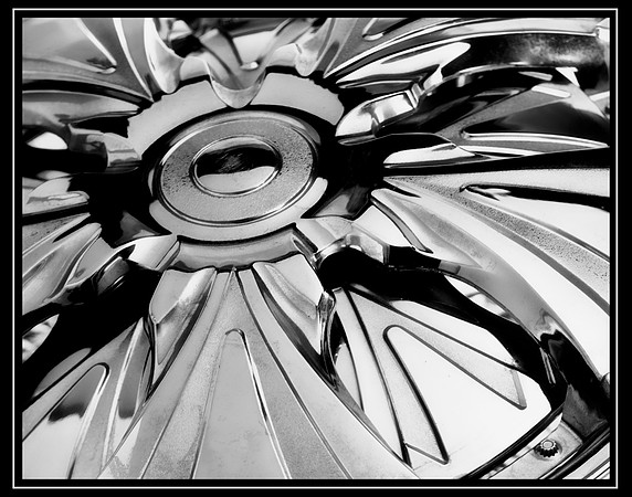 hub cap 1 cropped