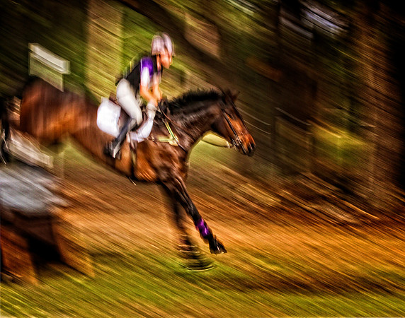 blurry landing cropped se
