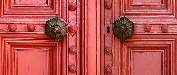 two door knobs